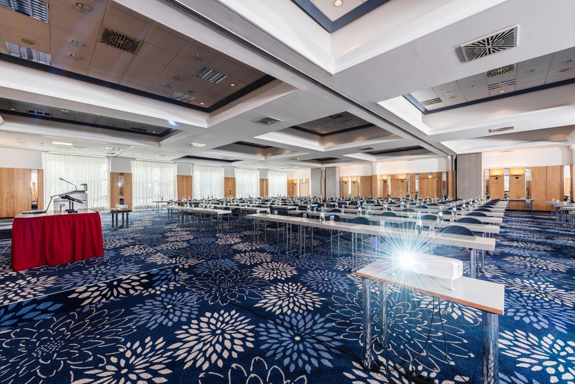 Arvena Kongress - In Der Wagnerstadt 4*