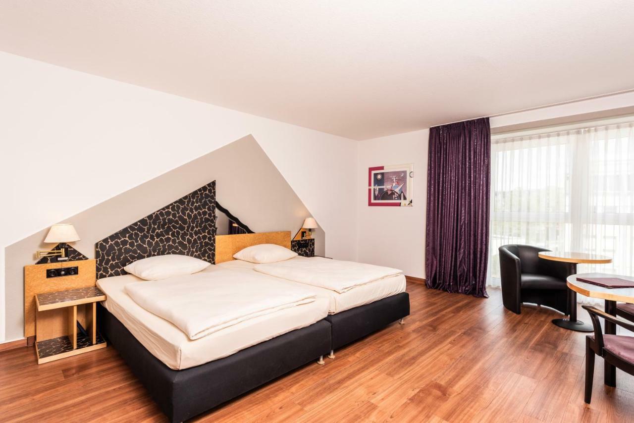 Arvena Kongress - In Der Wagnerstadt 4*